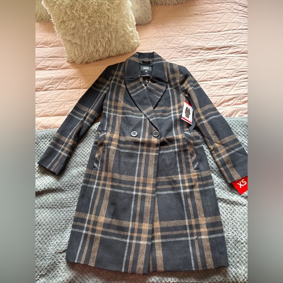 DKNY Jackets & Blazers - DKNY Women's Faux Wool Notched Lapel Fully Lined Fashion Coat Plaid XS NWT